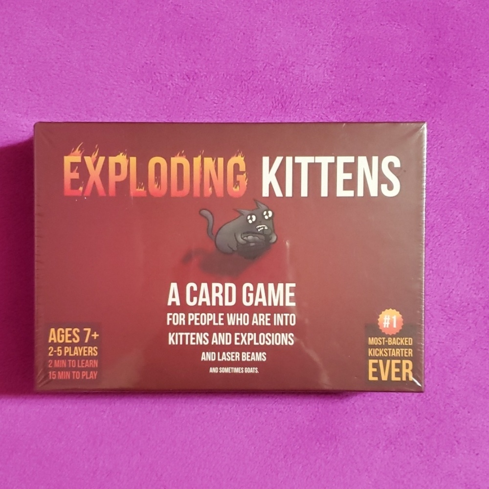 Exploding kittens card game